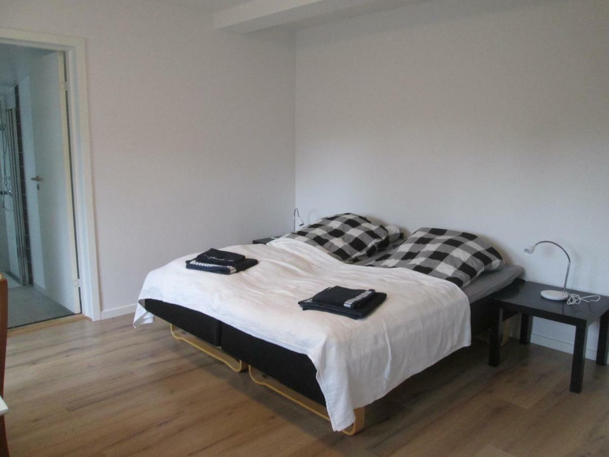 Bed and Breakfast Hos Tina à Roskilde Extérieur photo