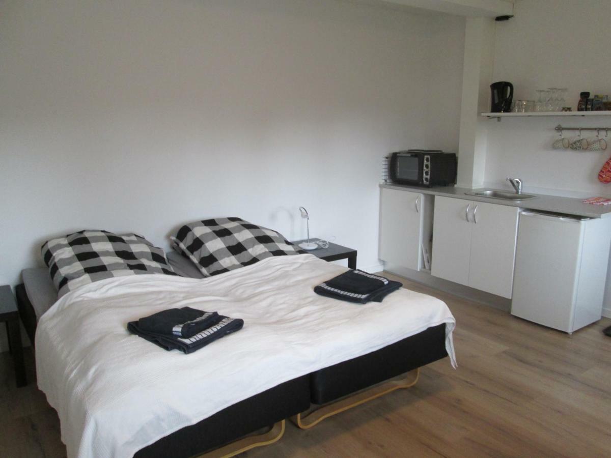 Bed and Breakfast Hos Tina à Roskilde Extérieur photo